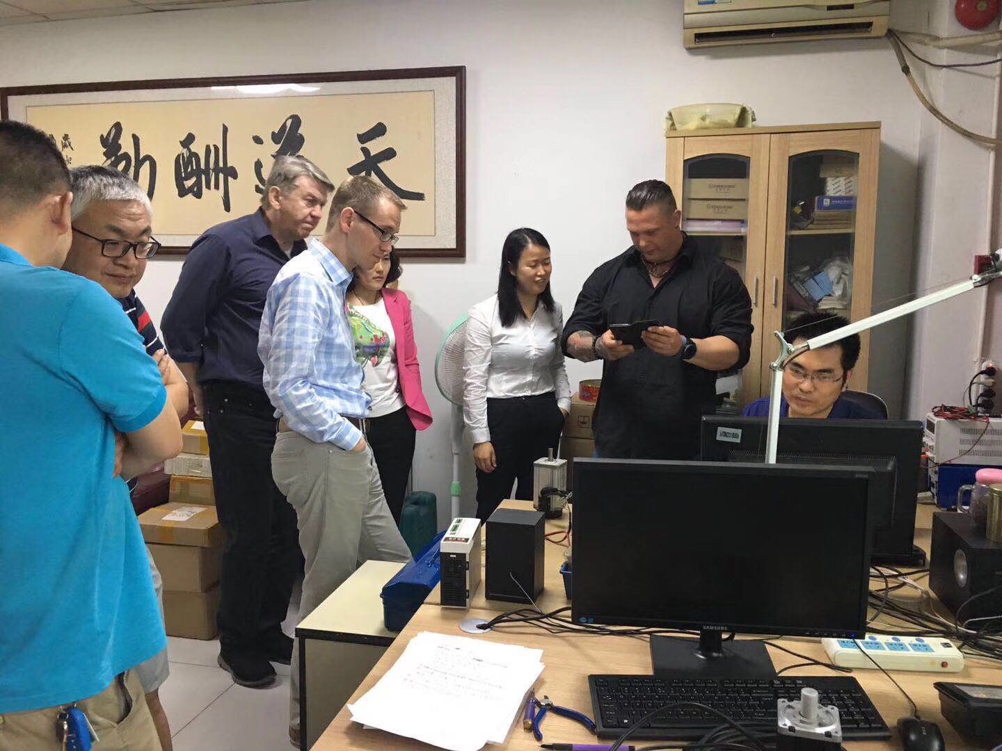 德國(guó)客戶(hù)到訪(fǎng)鼎拓達(dá)